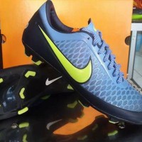 Sepatu Bola Nike Magista Biru-hitam