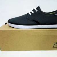 Sepatu Casual QuickSilver Shorebreak Mens XSSK Grey Original Asli Mura