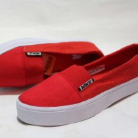 EDISI LEBARAN sepatu wanita terbaru kereN NIKE SLIP ON