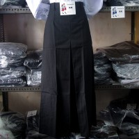 Rok Panjang Span SMA Hitam No. 4L (Seragam SMA)