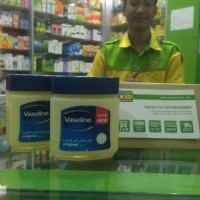 Jual Vaseline Pure Petroleum Jelly 120ml Murah