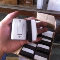 saklar lampu listrik engkel cetekan listrik BROCO Murah