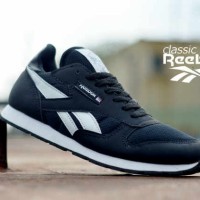TERLARIS SEPATU SNEAKERS REEBOK CLASIK