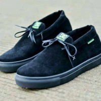 SEPATU SPORT PRIA CASUAL SKATEBOARD DC SHOES