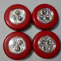 LAMPU TEMPEL LED MERAH