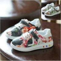Sepatu kets import anak motif gucci