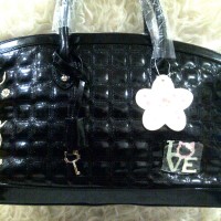 Jual Hand Bag Hello Kitty Original Sanrio License Japan - Glossy Black Murah