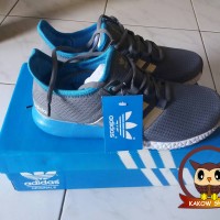 Sepatu Adidas Running Shoes Unisex | Grade KW Vietnam | Ukuran 40