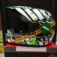 helm Kyt Cross Over verboden series Limited