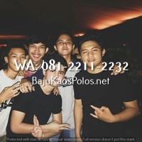 Kaos Baju Polos Lengan Panjang Pria Wanita Cewek Cowok Merah
