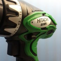Bor Obeng Baterai - Cordless Driver Drill Hitachi DS18DFL - DS 18D