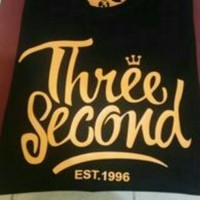 Tshirt, baju, kaos oblong pria 3 Second, Three Second