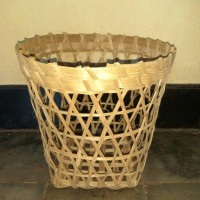 keranjang bambu tempat bunga, kue,jajanan, oleh oleh , hewan dll