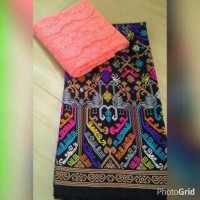Kain kebaya Bali brukat / brokat dan satin songket merak