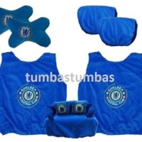 Bantal Mobil Set sarung jok dan chelsea car set sandaran jok Lucu UNI