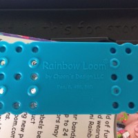 Jual STOK TERBATAS RAINBOW LOOM BOARD ORIGINAL OEM + HOOK METAL SUPER COPY Murah