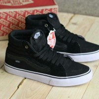 Sepatu Vans Pria Terlaris Full Hitam Termurah Kw Super