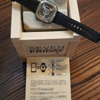 JAM TANGAN SEVENFRIDAY SEVEN FRIDAY SF-M1/03-B0008