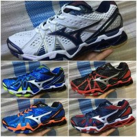 Sepatu Mizuno Wave Tornado 9 Low
