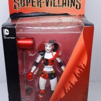 Jual DC COLLECTIBLES DC COMICS SUPER VILLAINS HARLEY QUINN ACTION FIGURE Murah