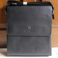 TAS SELEMPANG PRIA KANTOR CASUAL BRANDED IMPORT | AIGNER 652 BLACK