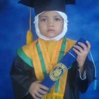 Jual toga wisuda bahan flat murah Murah