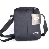 Tas Pria Slimbag Bodybag Import Branded - OAKLEY OUSN BLACK