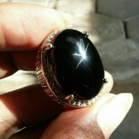 Jual batu akik yaman wulung hitam pekat senter plong merah ring mewah Murah