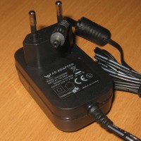 Jual ADAPTOR 5V 2A Xtreamer Elvira Black Hitam Murah