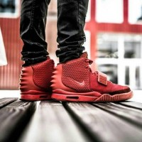 Nike Air Yeezy Red October UA Sepatu Jalan Pria PREMIUM