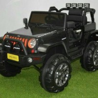 mobil mainan anak aki 905 jeep rubicon Pakai Remote Control Elektrik