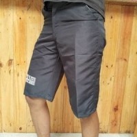 CELANA PENDEK PRIA BAHAN ANTI AIR