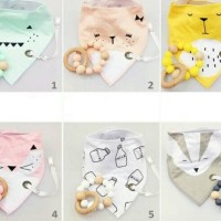 Jual Wood Teether with bibs and clip Murah