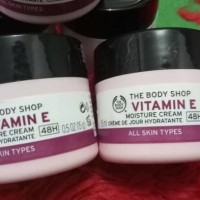 Jual The Body Shop Vitamin E Moisture Cream 15ml Murah