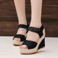 Jual Sepatu Wanita Cewek Wedges Brukat On29 Terbaru Murah