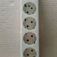 stop kontak uticon 5lobang + saklar lampu