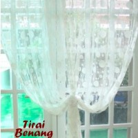 Jual DAPATKAN HARGA EXCLUSIVE Tirai Benang Motif Polkadot WHITE Tirai berb Murah