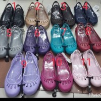 sepatu sandal wanita crocs malindi w