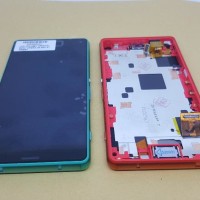 LCD SONY XPERIA Z3 COMPACT HIJAU DAN ORANGE
