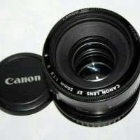 LENSA FIX CANON EF 50MM F/1.8 II Garansi Resmi 1 Tahun
