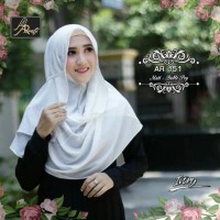 Hijab Jilbab kerudung pashmina instant pastan tali serut Arrafi white