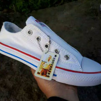 Sepatu all star converse tanpa dus/box untuk pria & wanita