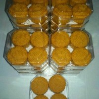 Jual Special MoonCake ISI Telur Home Made Kue Bulan isi 4 Free Box Standart Murah