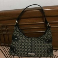 Tas Nine West - Tas wanita