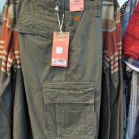 Branded Celana Pendek: Cargo Katun Cardinal Original