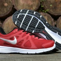 ORIGINAL BIG SALE!! Sepatu Nike Revolution 2 - Sport Running Pria