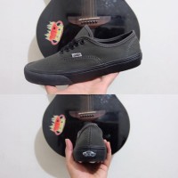 Sepatu Vans authentic ERA GREY BLACK BNIB MADE IN CHINA