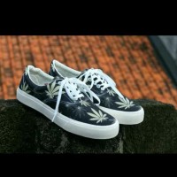 SepATU VAns Rasta Pria PREMIUM B20 N0142