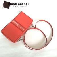 Tas Selempang Wanita Clutch Asli Kulit Ikan Pari Duri Warna Merah