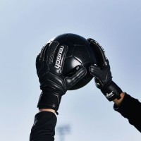 Sarung Tangan Kiper Reusch Serathor Prime S1 BlackOut Black